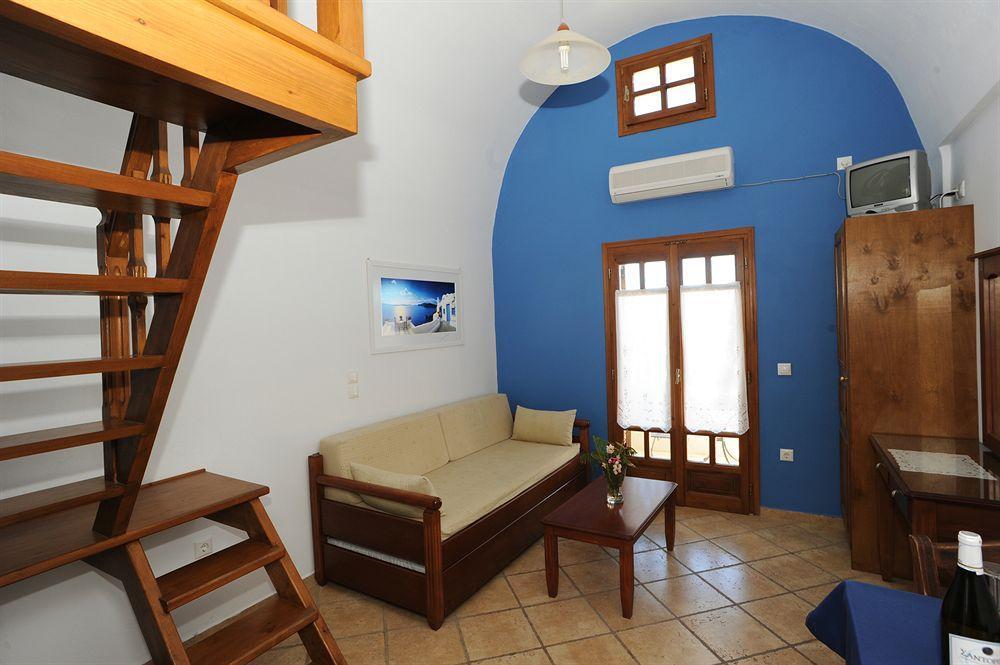 Santorini Mesotopos Firá Buitenkant foto